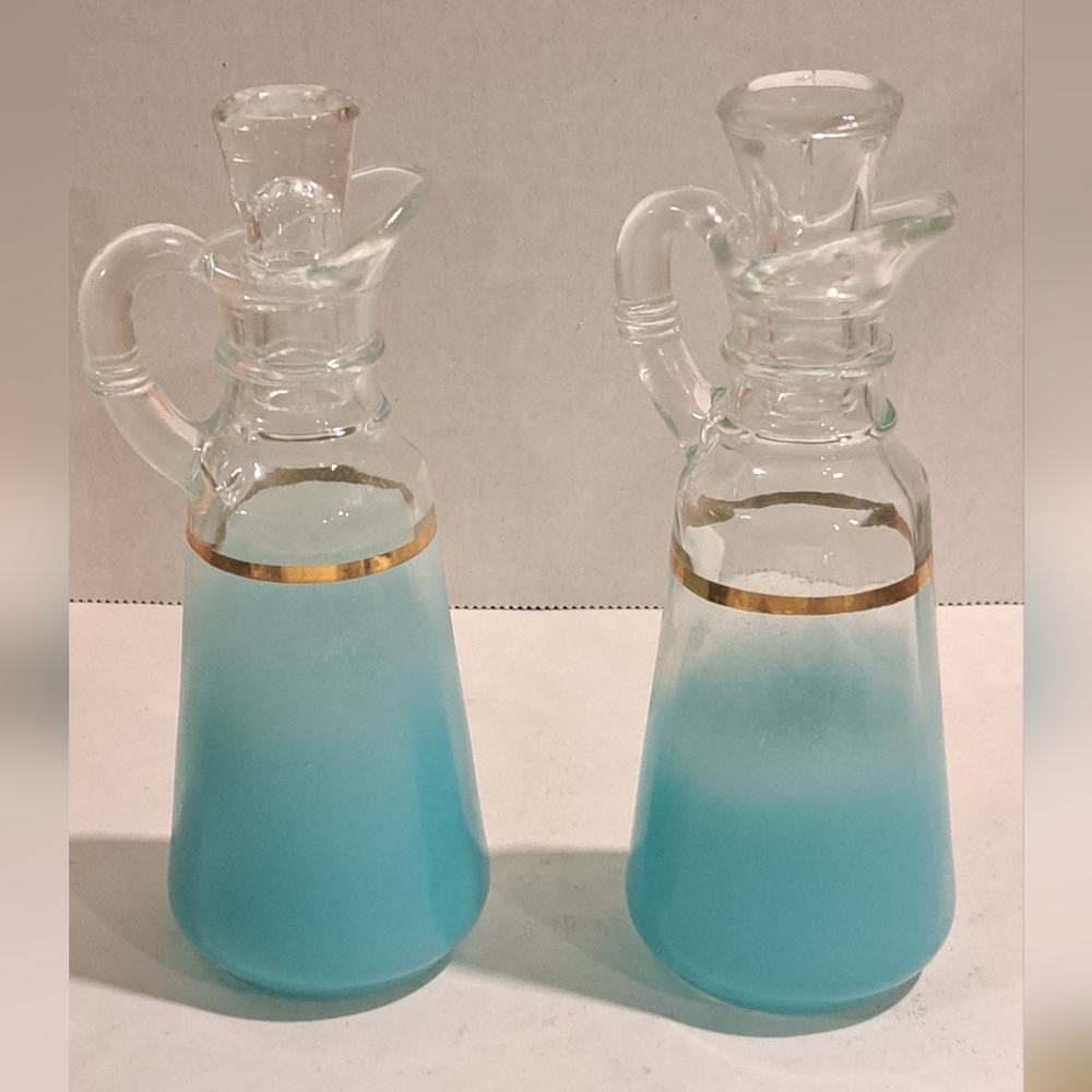 Vintage set of Anchor Hocking Blendo oil and vinegar dispensers.
